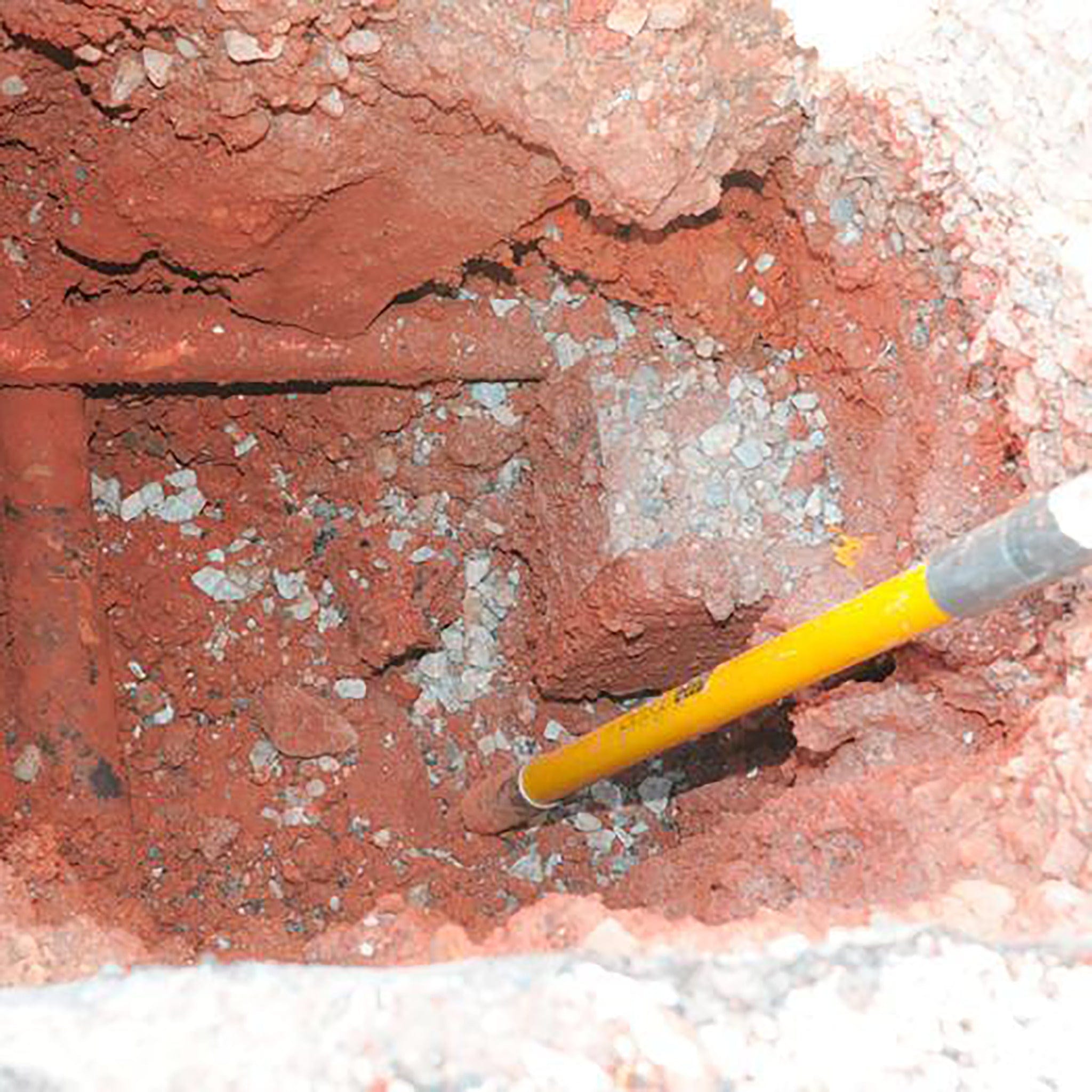 AirSpade 2000 Construction Tool in Use